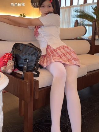 爱上我需要多久#返场厚白#胖乎乎小腿#反差