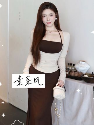 早秋纯欲款 这套的面料真的太舒适了 #显瘦穿搭 #微胖女生 #大码女装 #微胖穿搭 #穿搭