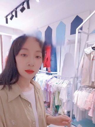 女童秋款洋气牛仔套装#努力卖衣服的小姐姐