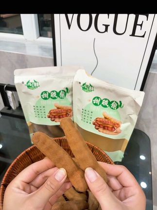 家里有老人小孩孕妇的,一定要多备点这个甜酸角,酸酸甜甜软软糯糯的,巨好吃#甜酸角