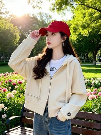 早秋连帽卫衣女2025新款春秋韩版宽松薄款小个子短款简约开衫外套#卫衣 #春秋穿搭 #外套 #谁穿谁好看系列 #休闲风