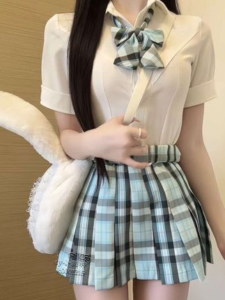 又不回我了 那我送你那0台iPhone17算什么 #jk #jk制服 #jk舞蹈