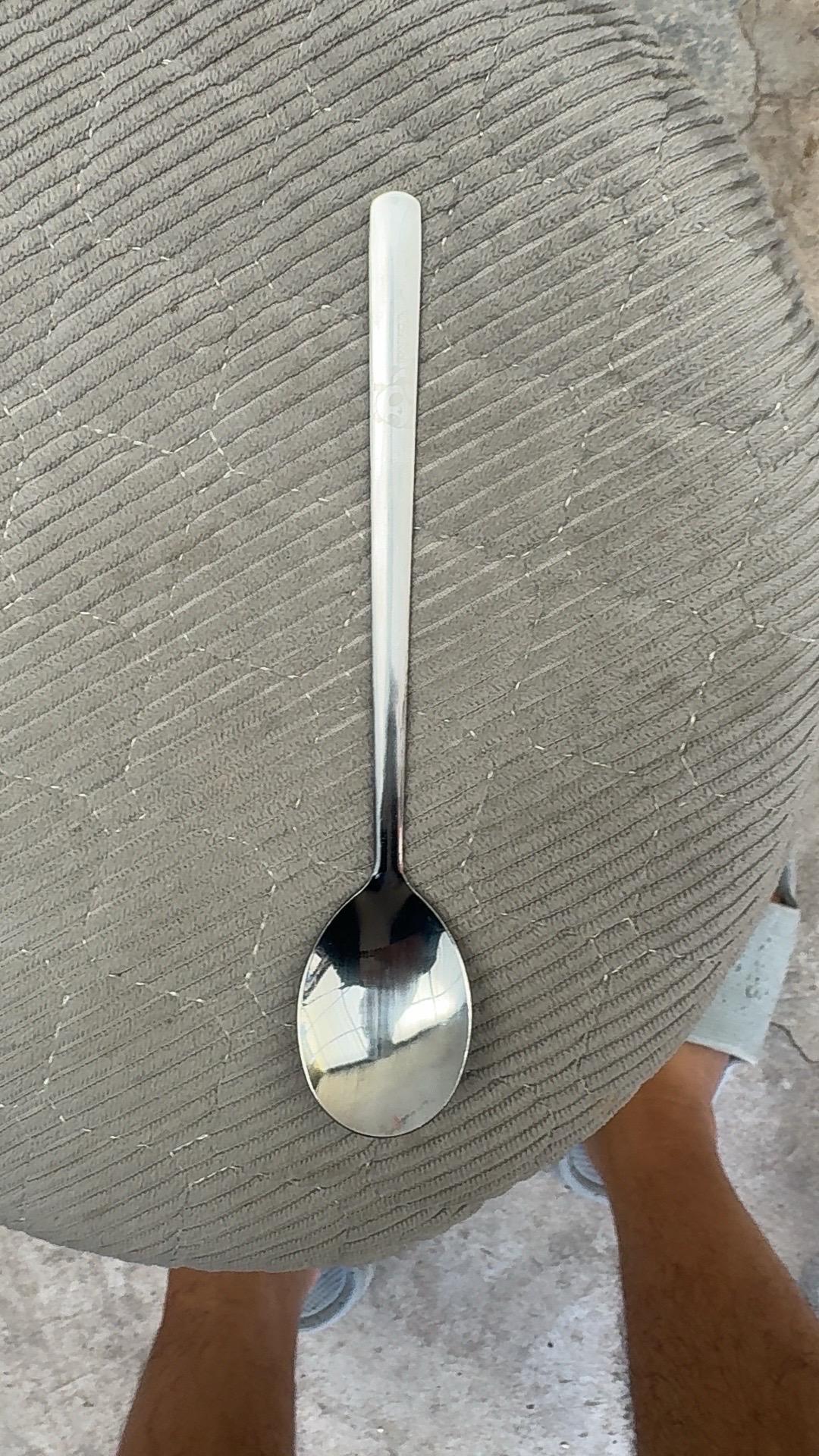 质量太差了,跟图片都不一样 外观材质:不是316不锈钢的 做工质量:做工粗糙