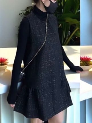 小香风高贵马甲连衣裙女秋冬时尚法式亮丝宽松显瘦遮肉外搭无袖裙#高级感穿搭 #减龄气质 #优雅气质 #洋气穿搭 #无袖裙