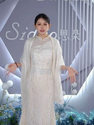 上新咯,公主们感兴趣每早8:03分直播间咨询哦#精致优雅 #财阀千金穿搭 #秋冬新款 #气场全开高级感女装 #生日战裙