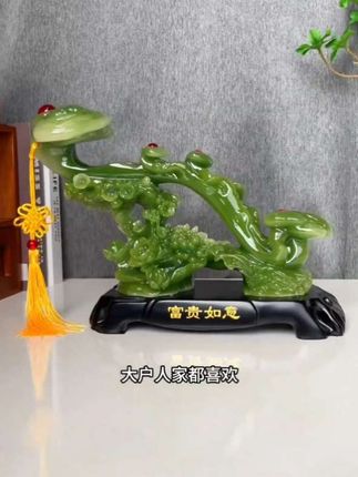 家里有酒柜,一定要摆放的摆件,福贵如意,寓意吉祥如意,诸事顺遂,万事如意,福贵长安,长长久久。福贵长长,久久安宁#家居摆件 #装饰摆件 #家居好物 #工艺品摆件