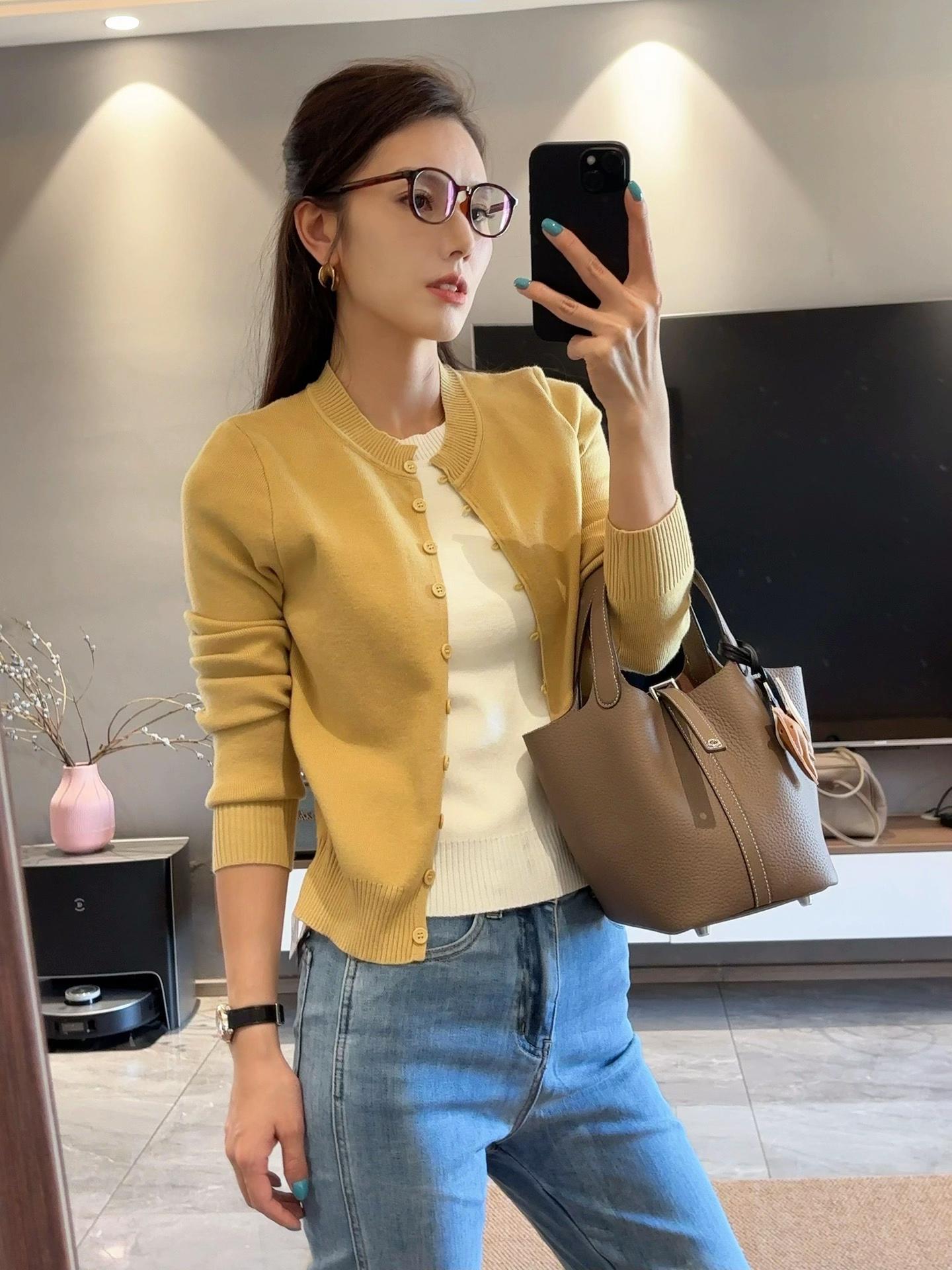 这个社会的粗制滥造太多了 保持粗心 跟风绝不盲从 #个性毛衫女设计感 #韩风搭配