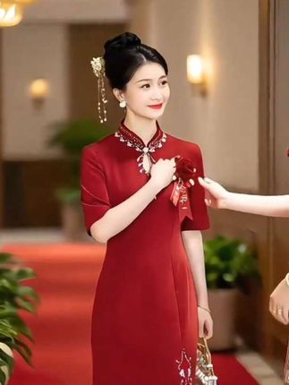 #高贵奢华婚庆礼服 #婚宴妈妈装 #旗袍时尚女装 #高端大气 #喜婆婆喜妈妈