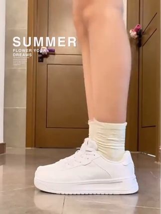 #透气舒适 #乔丹空军板鞋 #小白鞋板鞋 #你鞋真好看 #穿搭搭配