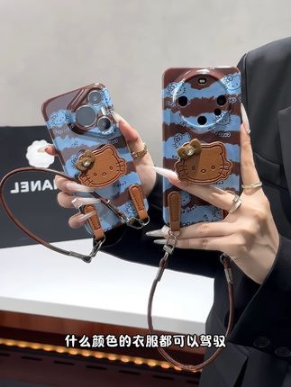 好喜欢这个凯蒂支架的挂绳手机壳呀!好朋友凭咱俩的关系给我安排一个不过分叭#爱了爱了 #也太可爱了吧 #这也太好看了 #仙女必备