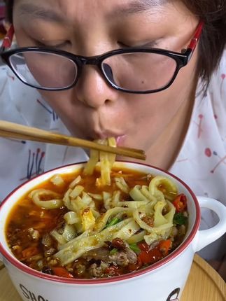 #地方特色美食 #绿豆粉 #地方特色小吃