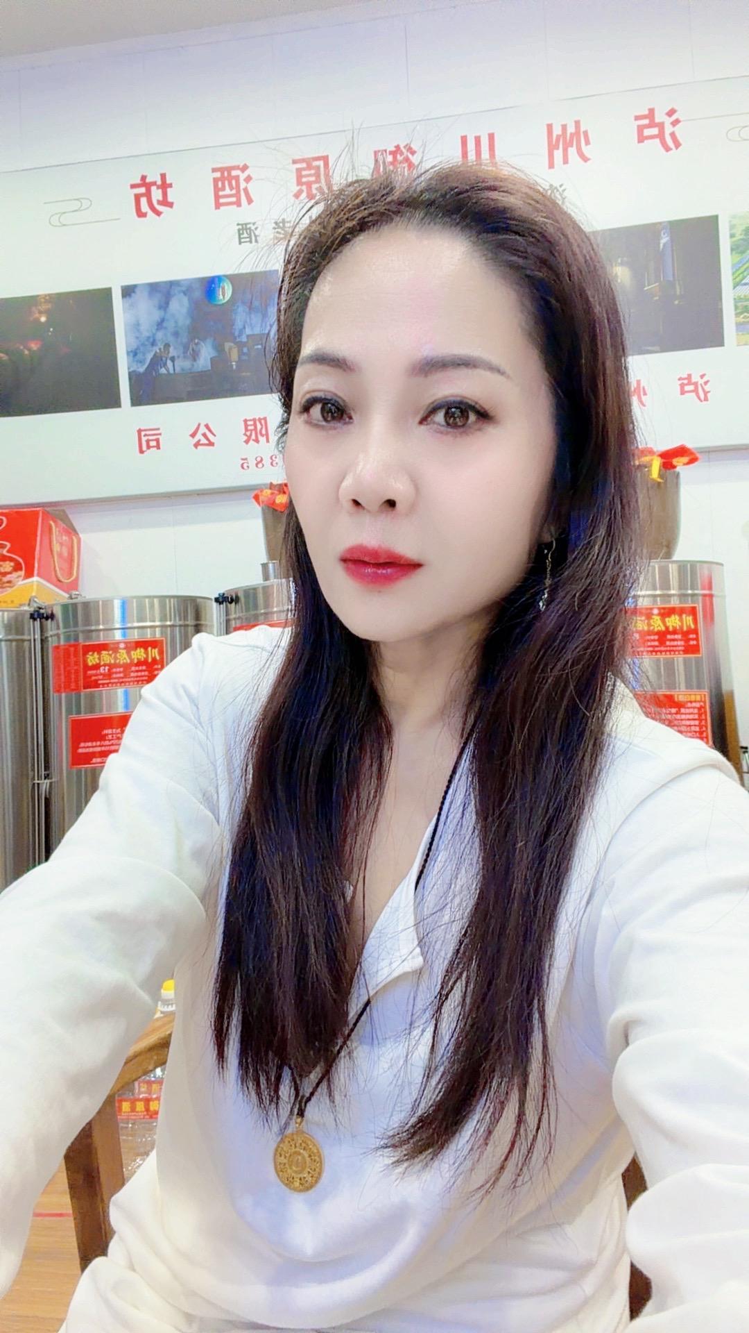 心静,是一件件事压下来的平和 心宽,是一点点委屈撑出来的格局。##同城热点 #抖音推广 #散酒加盟连锁 #散酒坊 @抖音小助手