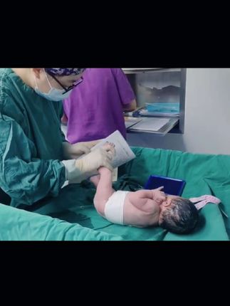 #新生儿 出生肚脐要护理好,避免感r,防水的肚脐贴一定要提前备好,每个都是独立包装#肚脐贴 #待产包