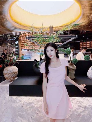 M9和牛,战斧牛排,榴莲鳌虾畅吃,牛New寿喜烧杭州亚奥店全新升级开业啦#牛New寿喜烧#牛New杭州亚奥店全新升级盛大开业#牛New真的变New了#牛New杭州亚奥店#杭州自助餐