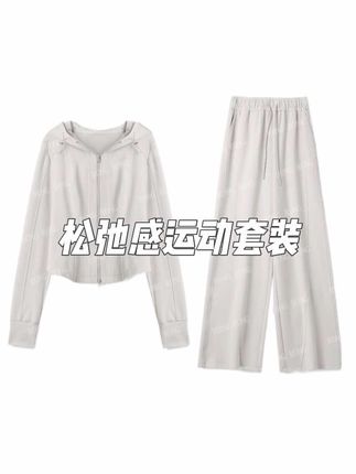溶溶【肆意姿态】RONGRONG 莱赛尔棉收腰休闲感连帽卫衣套装#高级感穿搭 #卫衣套装 #运动套装#秋冬穿搭 #溶溶rongrong
