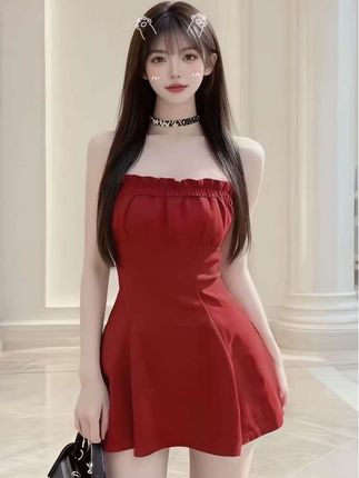 #谁穿谁好看#连衣裙#辣妹穿搭#女神必备 #显瘦显高显腿长