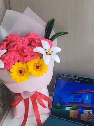 是广志送美伢的花花诶 我也有啦 #花束 #送女生礼物 #少女心好物 #礼物 #蜡笔小新