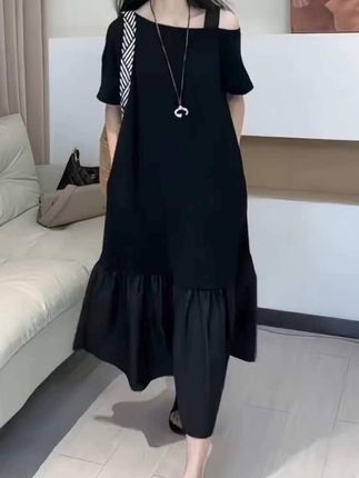 简约高级感休闲黑色连衣裙设计感宽松气质显瘦百搭短A字裙#时尚气质穿搭 #穿出自信穿出美丽 #气质女神穿搭 #夏季穿搭
