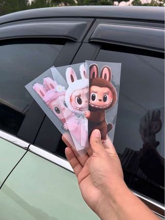 谁能拒绝这么可爱的拉布布车贴!真的太可爱了! #拉布布 #labubu #车贴 #可爱炸了