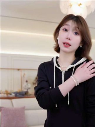 #减龄气质 #时尚气质穿搭 #每日分享 #女神穿搭 #强烈推荐