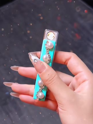 不敢想象我的好朋友收到这个会有多开心~#打火机 #礼物 #惊喜 #是时候安排一下了 #潮玩
