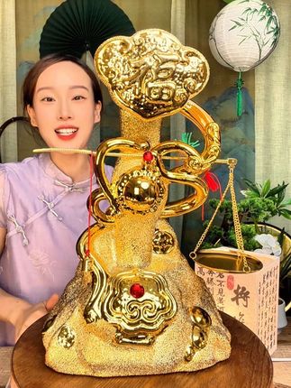 寓意就是称心如意!无论收藏摆柜还是走亲访友,拿出去都是相当有讲究的!#杏花村酒 #景德镇陶瓷 #白酒推荐 #白酒 #中秋送礼佳品