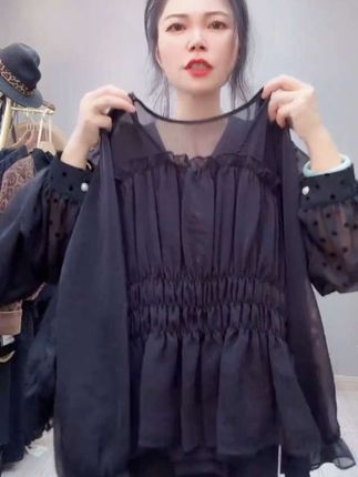 #秋季穿搭 #遮肉显瘦 #洋气减龄 #女装 #上衣