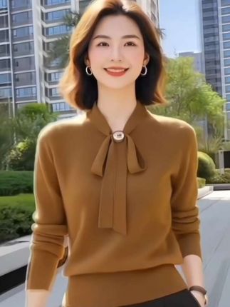 独特漂亮内搭打底衫设计感好看上衣黄棕色针织衫春装女款2025新款#简约时尚又百搭 #秋季上新 #谁穿谁好看不分年龄段 #穿出你的时尚你的感觉