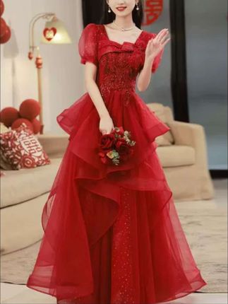 #红人之夜红人高光造型 #结婚服 #敬酒服 #高级感穿搭 #内容启发搜索