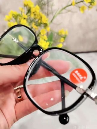 #高颜值眼镜 #时尚眼镜 #老花镜 #康迪老花镜 #好东西一起分享