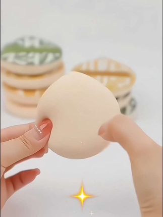 化妆师安利这个粉扑也太好用了吧!上妆快且服站!#尔木萄100分粉扑 #粉扑#美妆#化妆工具