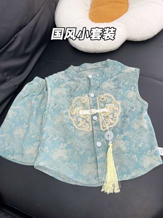 古风小少爷的专属套装来咯 巨高品巨洋气,上身秒变富家小公子古风小王爷~ #国风 #高品质童装 #新中式穿搭 #国风套装#夏季穿搭