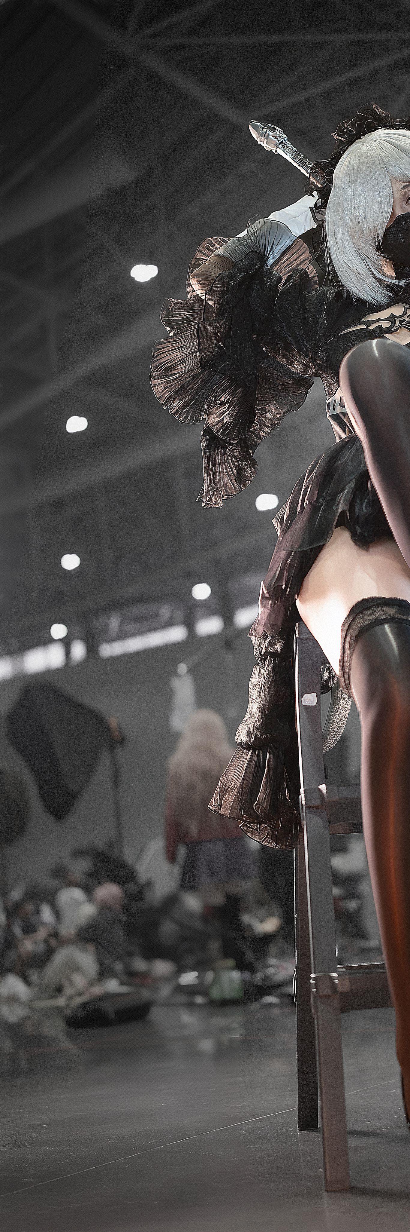 哦。出镜:@小粥 摄后:@不知道诶,我这是一只猫猫. #cos #cosplay #漫展 #尼尔机械纪元 #尼尔