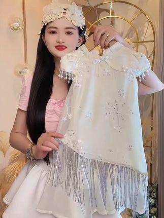 如果你不给孩子尝试下这种中国风的连衣裙,永远都不知道他有多洋气多好看#高品质童装 #爱了爱了 #源头实力厂家 #显高显瘦 #女童连衣裙公主裙