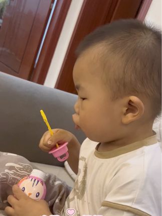 终于找到不洒液的泡泡液了#泡泡液 #吹泡泡喽