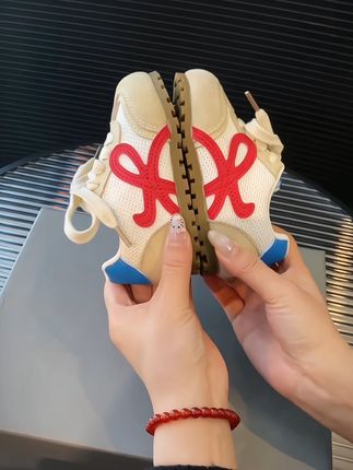 元气可爱的多巴胺软底德训鞋,春夏穿都很适合 #童鞋 #好穿不累脚 #萌娃穿搭 #软底软面穿上超舒服 #哎呦喂你鞋真好看