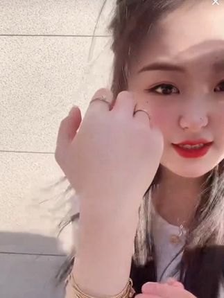 IntoBeauty 在美路上豆腐西施云朵抛光霜提亮素颜霜#强烈推荐