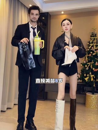 人生唯一值得你回头看的 就是回头看看你一个人走了有多远 柒嘉大女主系列之真皮手工裤管靴一专柜牛皮版!显腿瘦!显腿直!超贵气~不累脚巨好穿~回头率超高!刘亦菲们别错过~ #琥珀流光 #真皮手工女鞋推荐 #谁穿谁好看系列 #显高显瘦显腿长 #软底软面穿上超舒服
