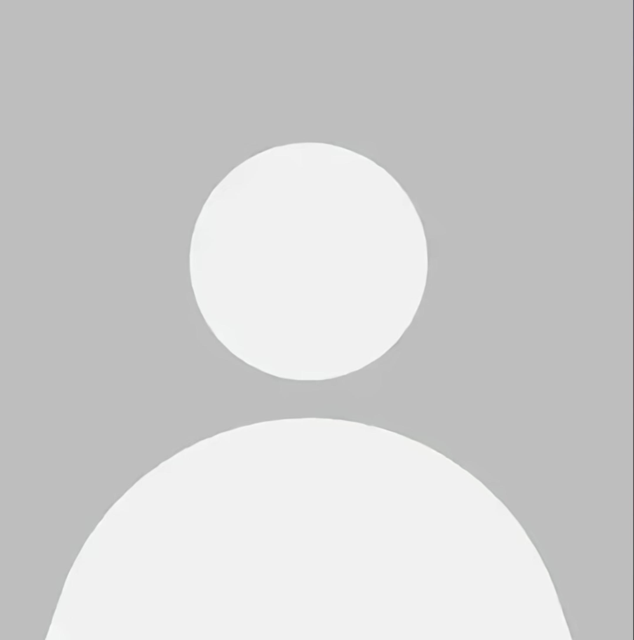 2026年5月5日我开了个新号来诉说我对你的情感 你太低估我对你的喜欢了 多少个胡思乱想的夜晚 我都没有告诉你 我真的好喜欢你 我总是含着泪和好朋友反反复复说自己真的好喜欢好喜欢你 那种无能为力和遗憾真的没办法描述 可我总是舍不得你 你以为我只是暂时的喜欢 只是新鲜感的喜欢 可你想错了 我对你不知道有多喜欢 一闭上眼睛就会浮现出在一起的画面 那个画面好像永远都删不掉 我不懂怎么找话题 每个凌晨我就看着聊天框掉眼泪 可是靠着单薄文字 你看得出我背后的心酸眼泪吗 你的话你的态度让我很在意 你那些敷衍 你觉得不重要的细节 像刀片一样扎进我的心里让它成为我无法忘记的那道疤 我太喜欢你了 我讨厌你给我的落差感 那种感觉我无法说给你听 我只会哭 为难你了#lzy