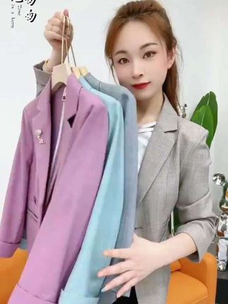 2025秋季新款设计感时尚气质西装女洋气显瘦遮肉休闲小西服#小西装 #西装外套 #洋气减龄 #遮肉显瘦#谁穿谁好看