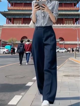 这条裤子也太好穿了吧!它是那种弯刀阔腿版型的,穿上特别舒服,而且很显瘦,不管你是大腿粗还是小腿粗,都能轻松驾驭,真的是一款宝藏裤子,强烈推荐给大家。#弯刀裤