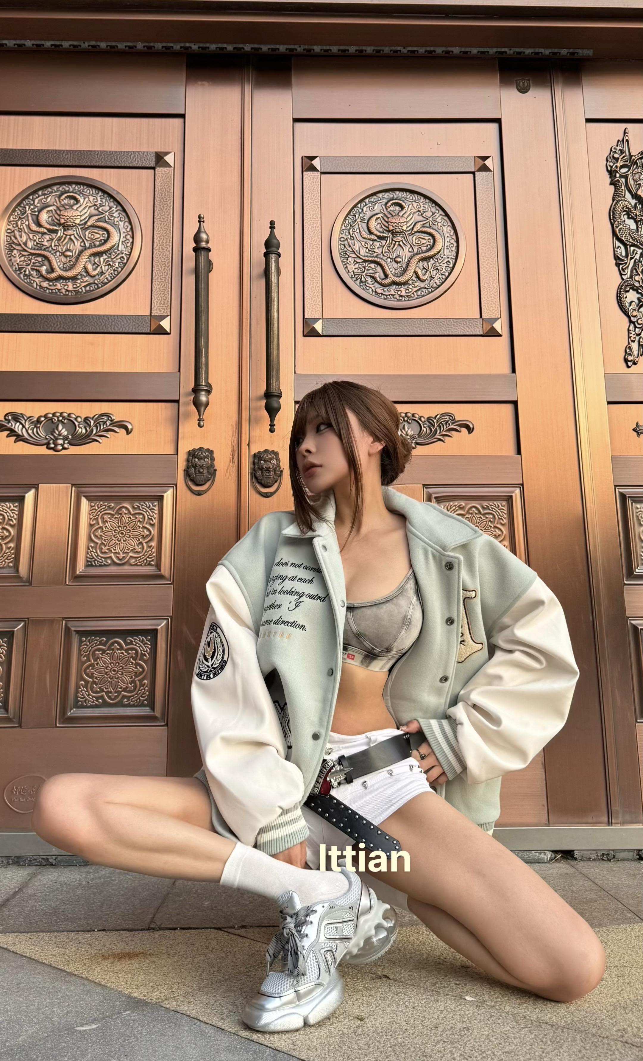 建模基础 穿搭就不基础 #早秋穿搭 #辣妹穿搭#DaphneLab泡泡糖老爹鞋2代