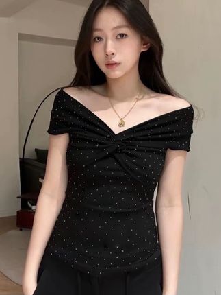 修身显瘦上衣#夏天 #夏季清凉 #显瘦遮肉 #运动穿搭 #透气