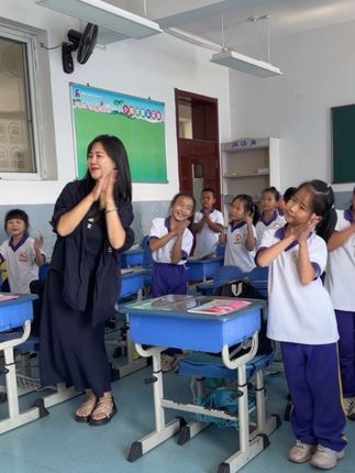 人音版小学二年级音乐课 #dou爱公益日 #聚小善成大爱#音乐课