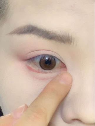 普通人画这种氛围感下至还挺好看#化妆技巧 #新手化妆 #下至#新手化妆教程