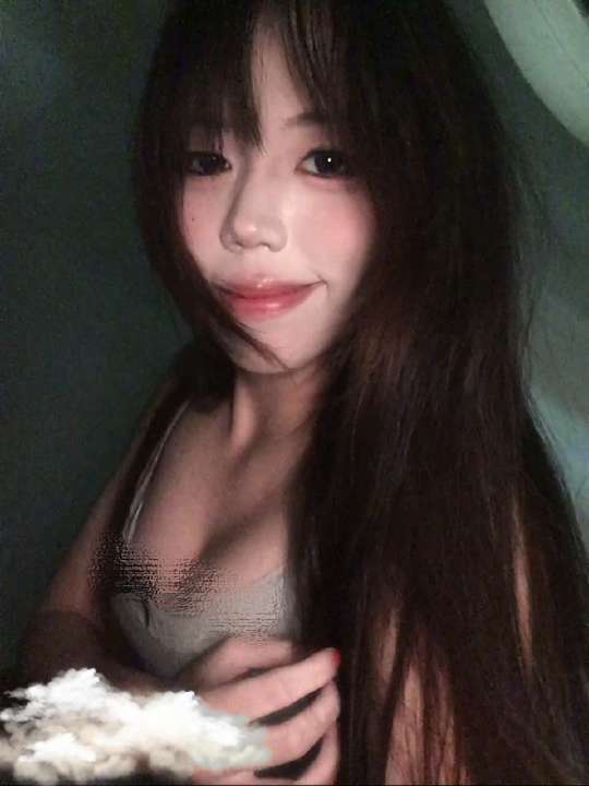 你再說一句我不愛聽的你就給我滾。