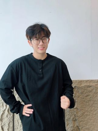 回复 @多喝椰子水的评论 小骨架男生就没救了?要选对衣服啊兄弟!#ootd穿搭 #休闲穿搭 #男生穿搭 #男友穿搭