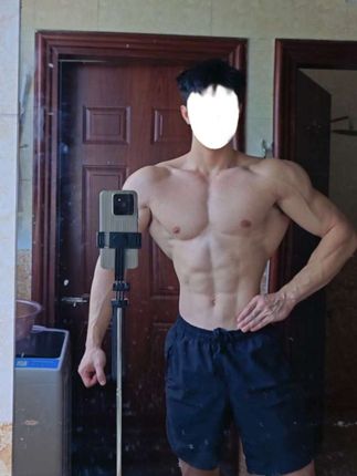 骚扰你是我不对 但是退一万步来讲 你长那么好看就没有错吗#薄肌 #全国大学生健身健美锦标赛 #健体造型