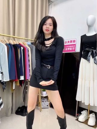 上衣太好看了吧🥰🥰#今日穿搭 #新品穿搭 #今日推荐
