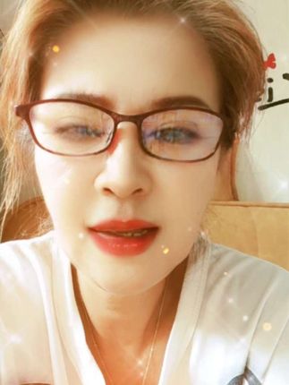 #养发护发最重要 #易丹易坊植物原浆洗发乳 #有脱发掉发头油地中海等 这款茶麸洗发乳是您的首选哈